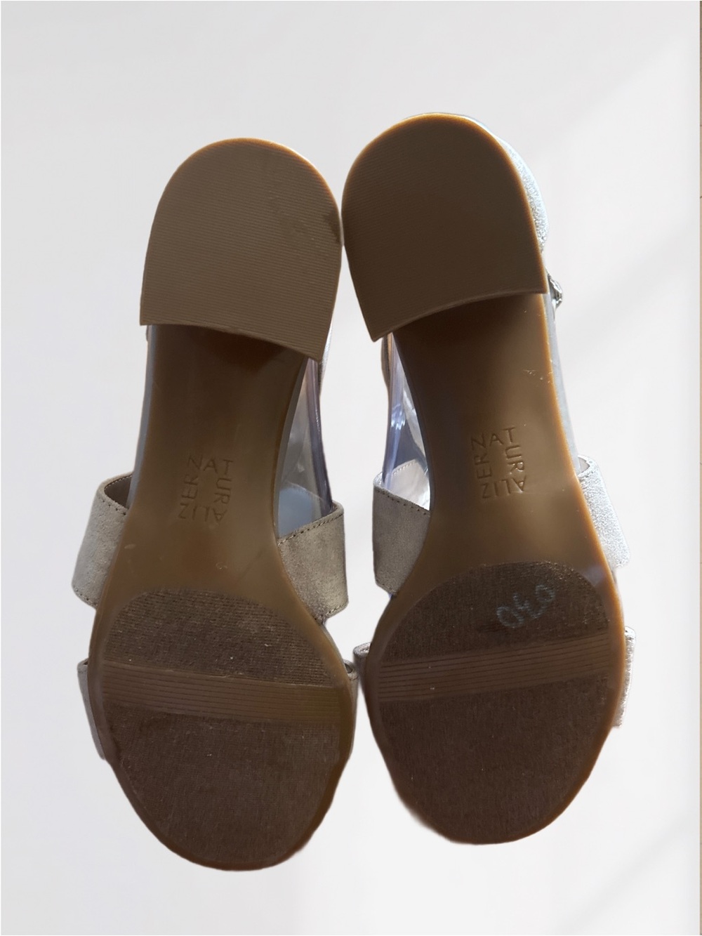 Naturalizer Adele Cross-Strap Women's Sandals in Taupe w/Ankle Buckle size 8.5 - Picture 7 of 7
